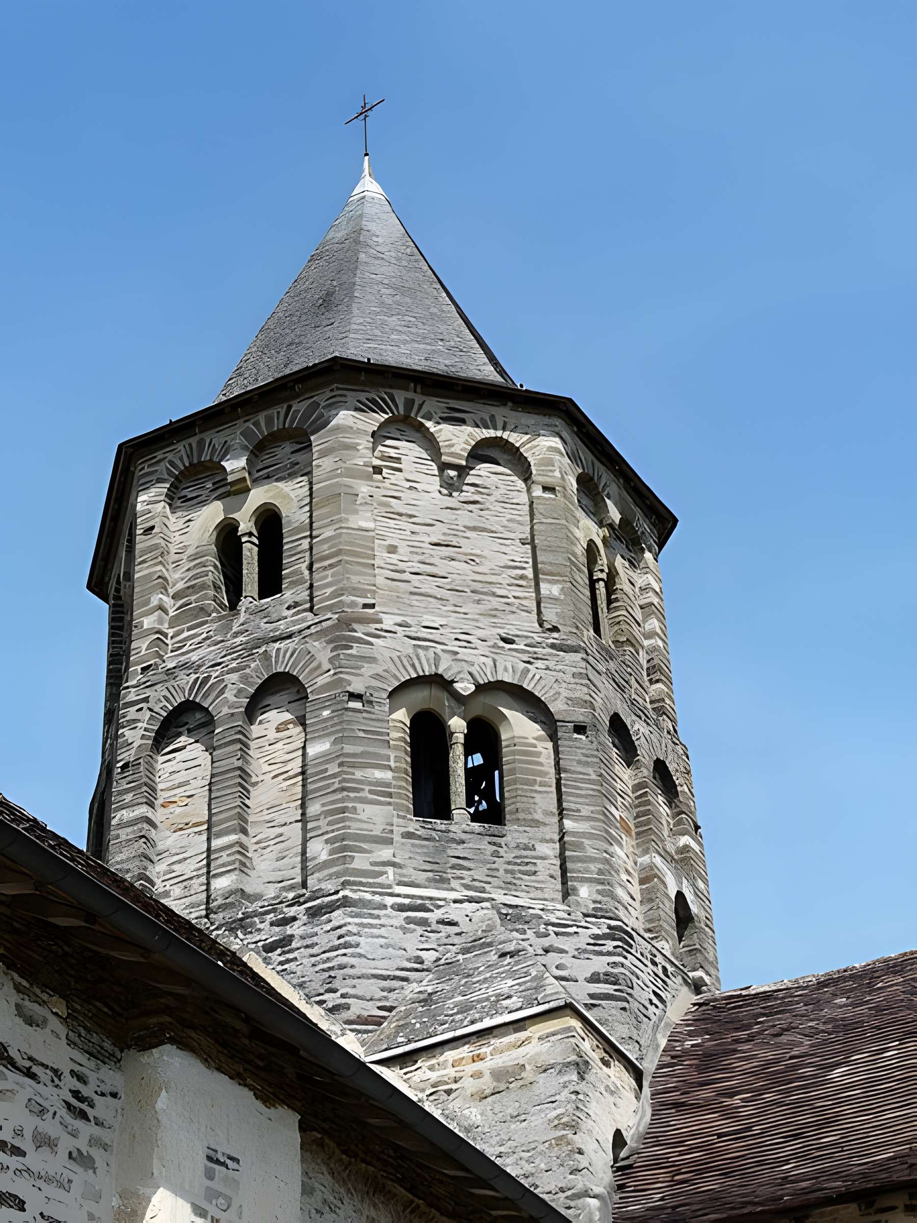 Église Saint-Pierre-ès-Liens de Jumilhac-le-Grand