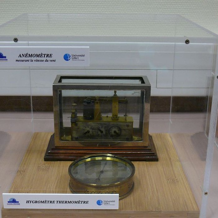 Photo de Observatoire de lInstitut de mathématiques appliquées et dastronomie