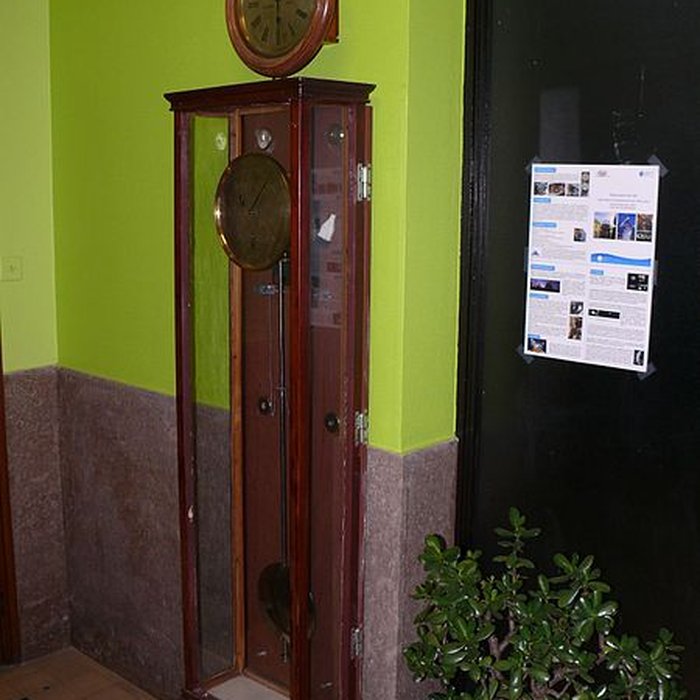 Photo de Observatoire de lInstitut de mathématiques appliquées et dastronomie