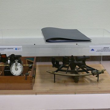 Observatoire de lInstitut de mathématiques appliquées et dastronomie