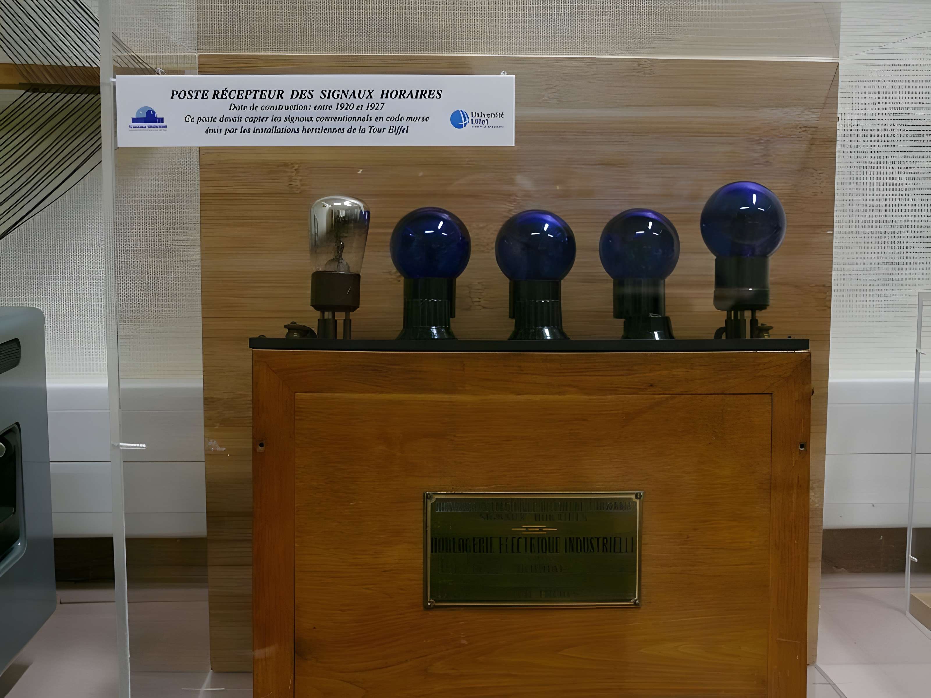 Observatoire de l'Institut de mathématiques appliquées et d'astronomie