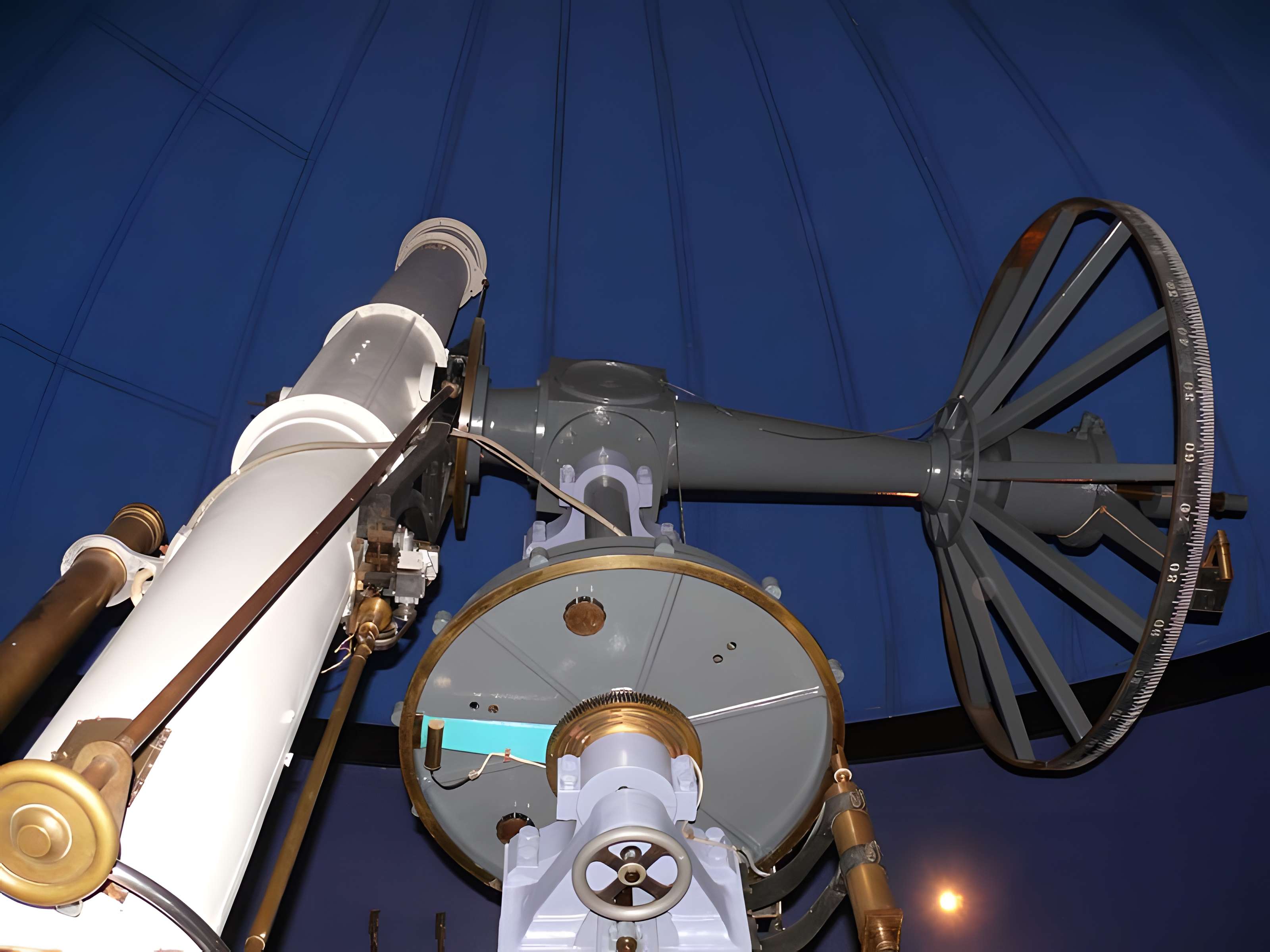 Observatoire de l'Institut de mathématiques appliquées et d'astronomie