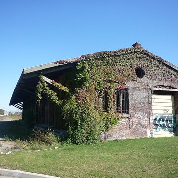 Gare de Bouchain et sa halle ferroviaire