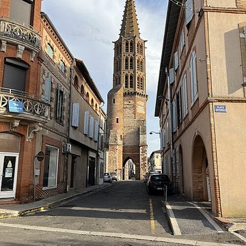 Église Saint-Pierre-ès-Liens de Nègrepelisse