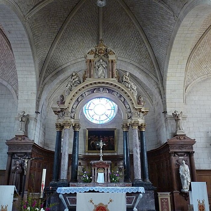 Photo de Église Saint-Pierre-et-Saint-Laurent de Baugé