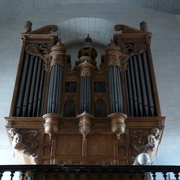 Église Saint-Pierre-et-Saint-Laurent de Baugé