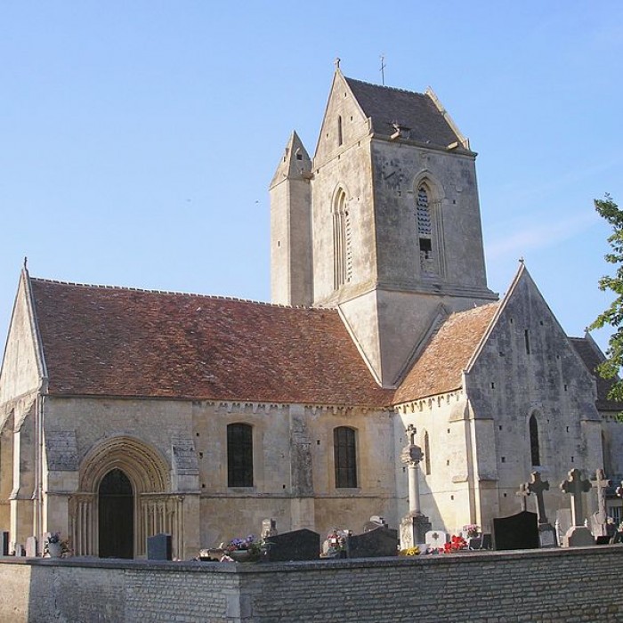 Photo de Église Saint-Pierre-et-Saint-Martin de Condé-sur-Ifs