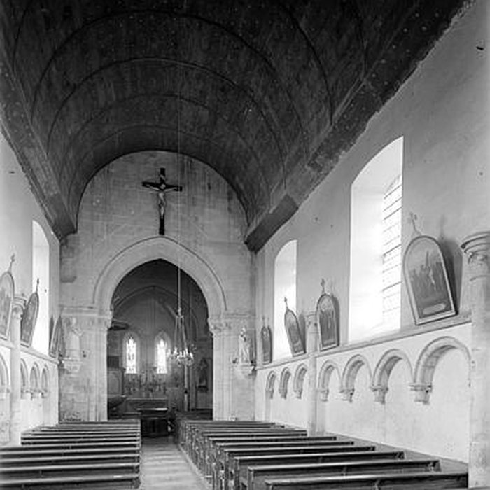 Photo de Église Saint-Pierre-et-Saint-Martin de Condé-sur-Ifs