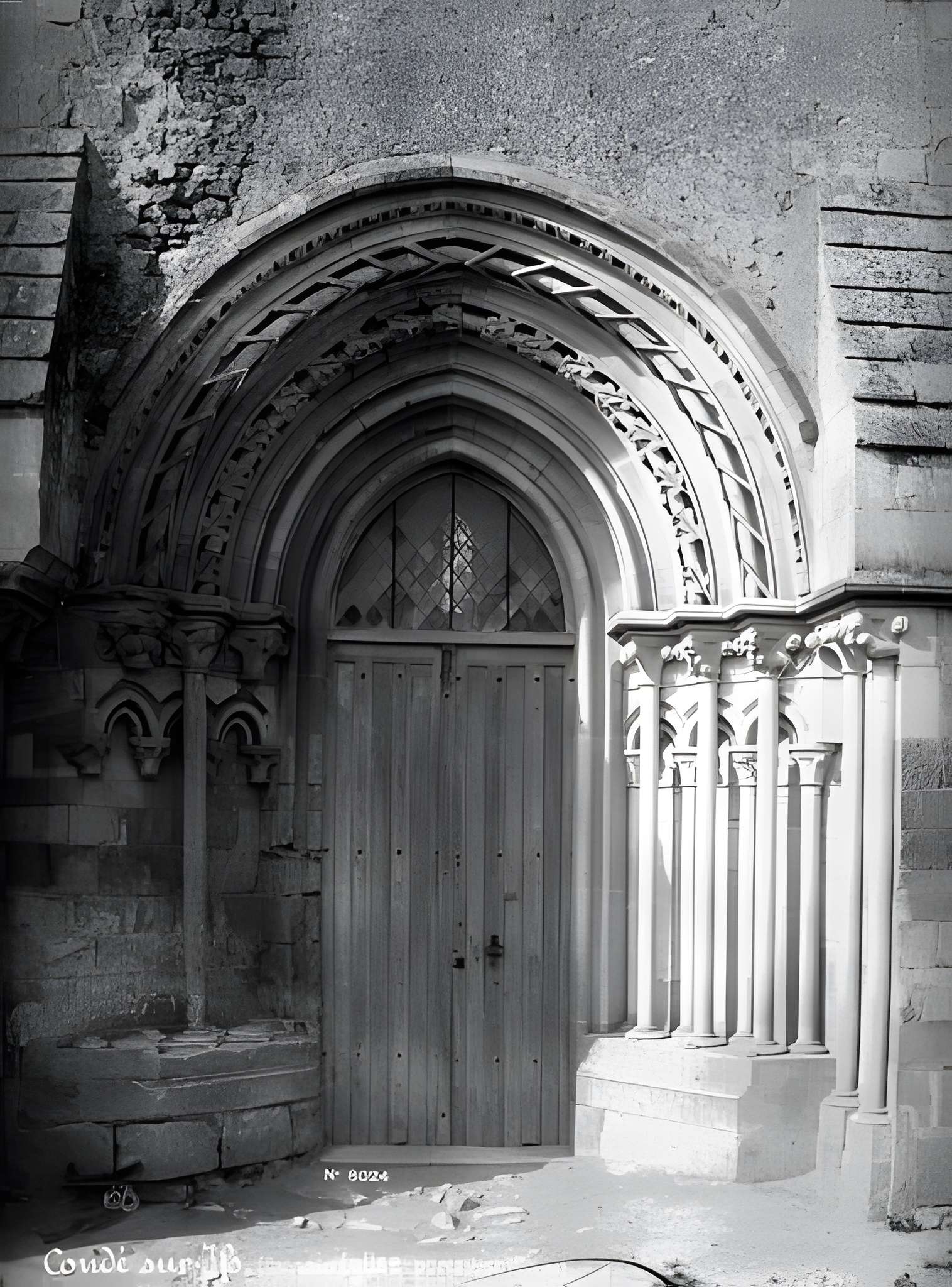 Église Saint-Pierre-et-Saint-Martin de Condé-sur-Ifs