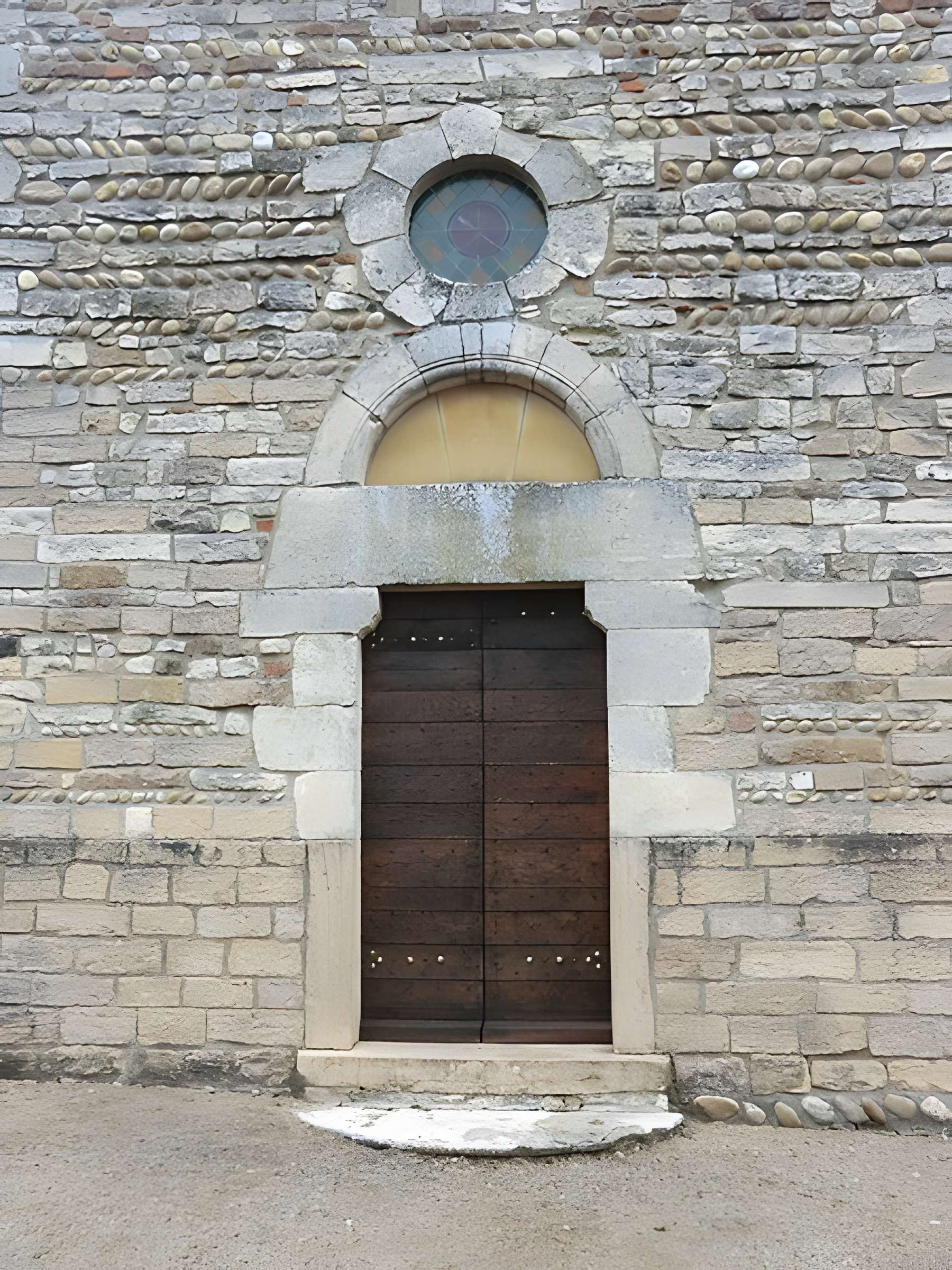 Église Saint-Pierre-et-Saint-Paul d'Amareins