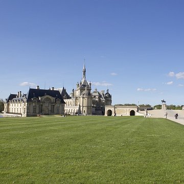 Parc du domaine de Chantilly également sur communes de Chantilly et Vineuil-Saint-Firmin
