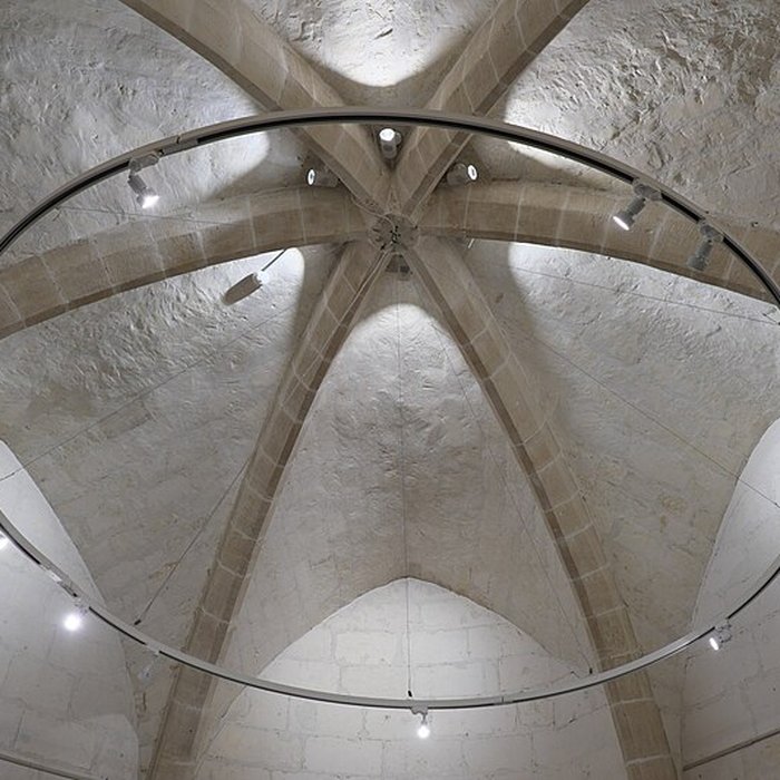 Photo de Ancien palais épiscopal, ancien palais de justice, actuellement musée départemental de lOise