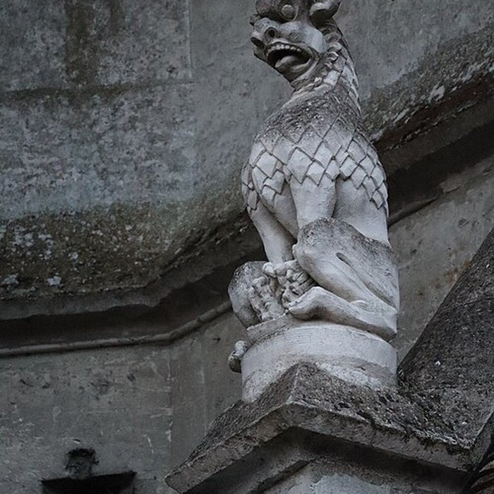 Photo de Ancien palais épiscopal, ancien palais de justice, actuellement musée départemental de lOise