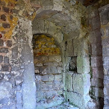 Ancien palais épiscopal, ancien palais de justice, actuellement musée départemental de lOise