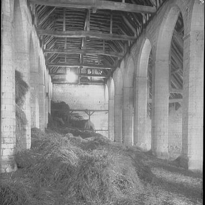 Photo de Ancienne abbaye Saint-Lucien, à Notre-Dame-du-Thil