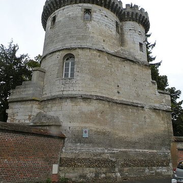 Ancienne abbaye Saint-Lucien, à Notre-Dame-du-Thil