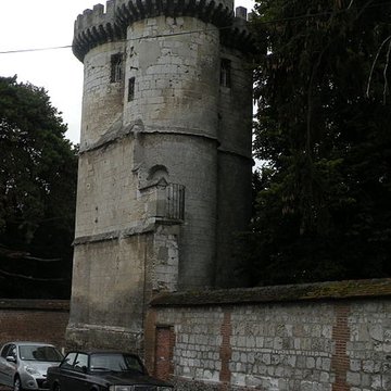 Ancienne abbaye Saint-Lucien, à Notre-Dame-du-Thil
