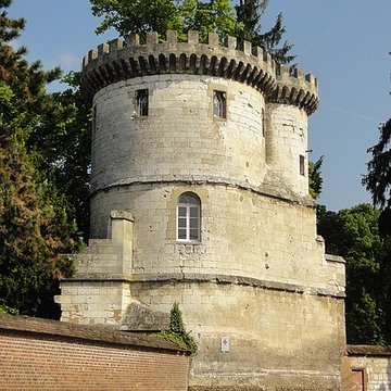Ancienne abbaye Saint-Lucien, à Notre-Dame-du-Thil