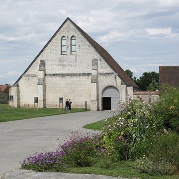 Ancienne abbaye Saint-Lucien, à Notre-Dame-du-Thil