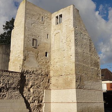 Remparts gallo-romains