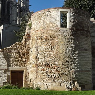 Remparts gallo-romains