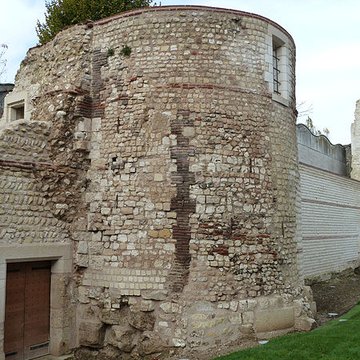 Remparts gallo-romains