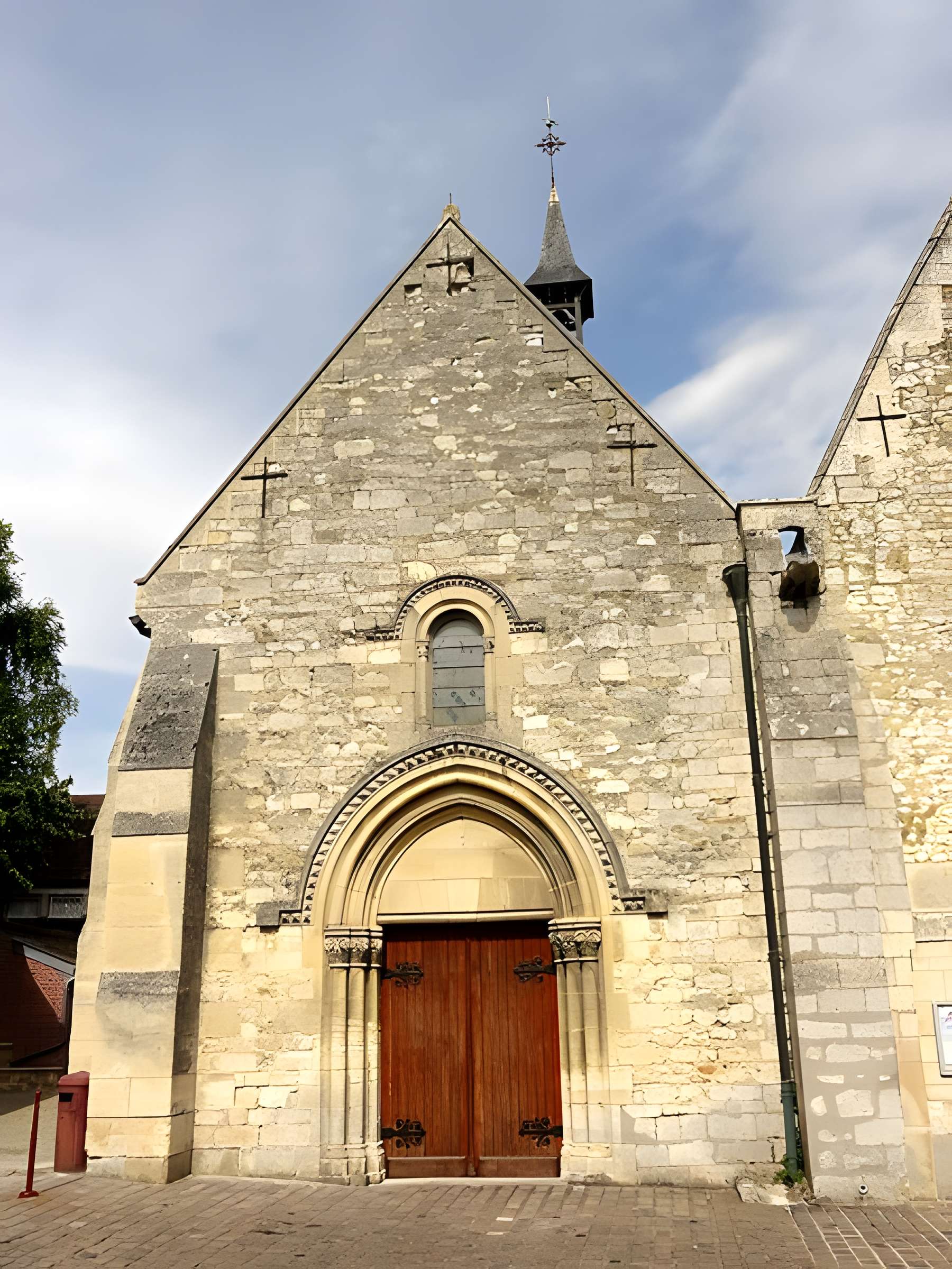 Église Saint-Pierre-et-Saint-Paul de Fitz-James