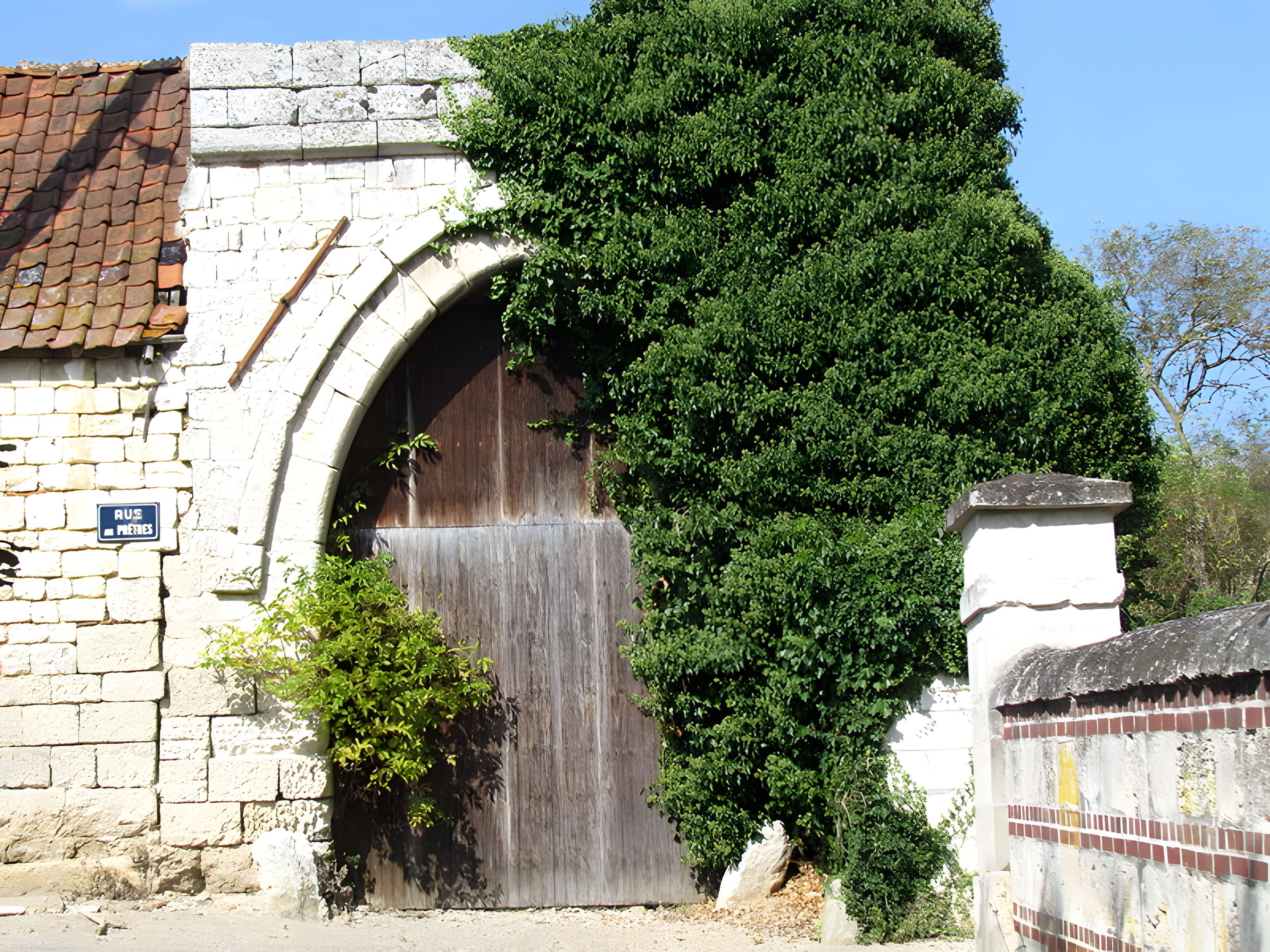 Ancien prieuré Saint-Nicolas