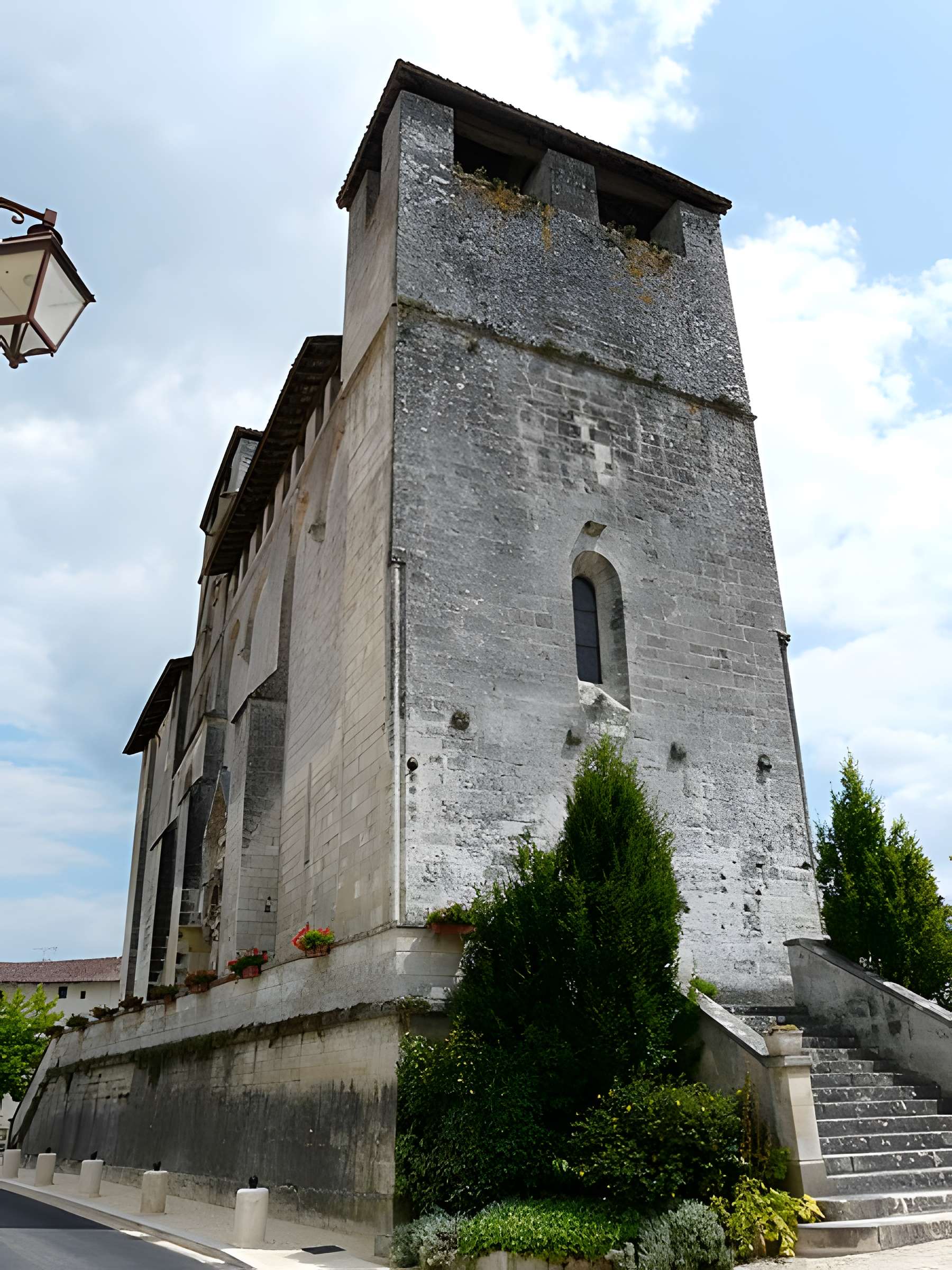 Église Saint-Pierre-et-Saint-Paul de Grand-Brassac