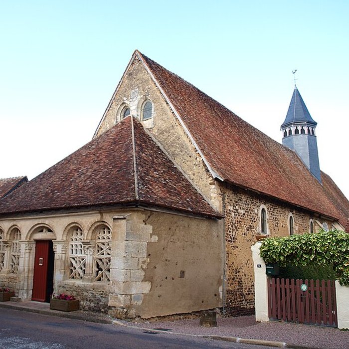 Photo de Église Saint-Pierre-et-Saint-Paul de Moutiers-en-Puisaye
