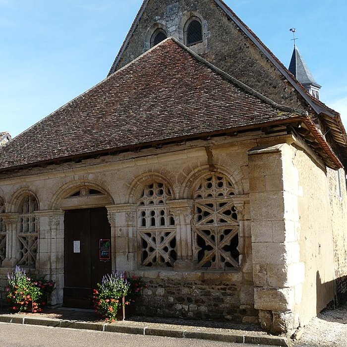 Photo de Église Saint-Pierre-et-Saint-Paul de Moutiers-en-Puisaye