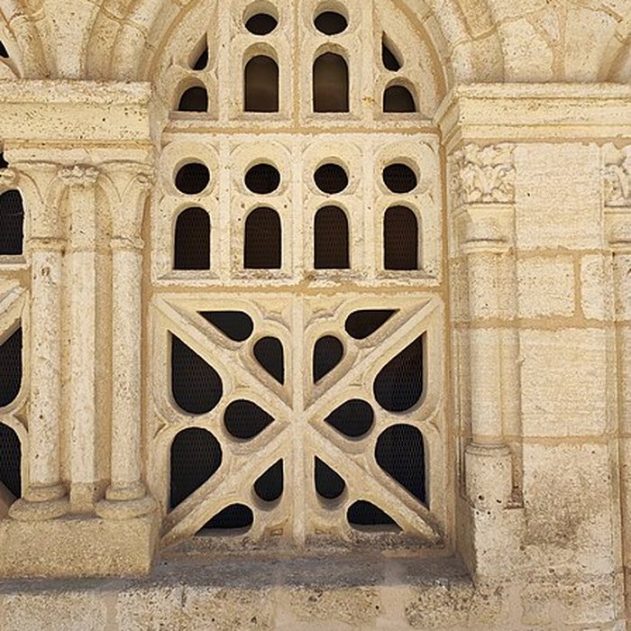 Photo de Église Saint-Pierre-et-Saint-Paul de Moutiers-en-Puisaye