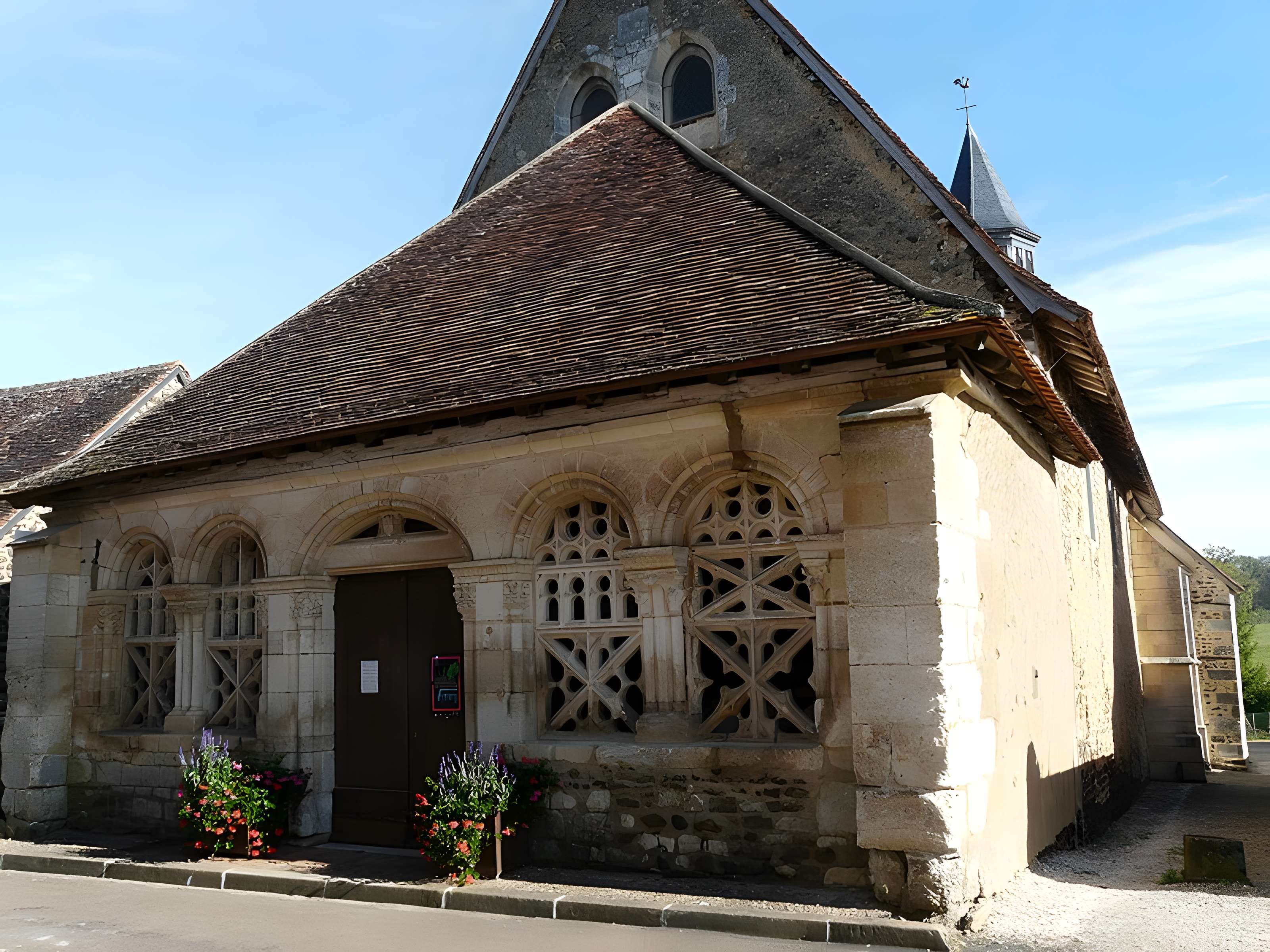 Église Saint-Pierre-et-Saint-Paul de Moutiers-en-Puisaye