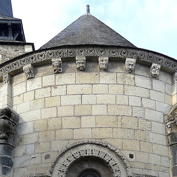 Photo de Église Saint-Pierre-et-Saint-Romain de Savennières