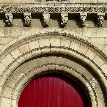 Église Saint-Pierre-et-Saint-Romain de Savennières