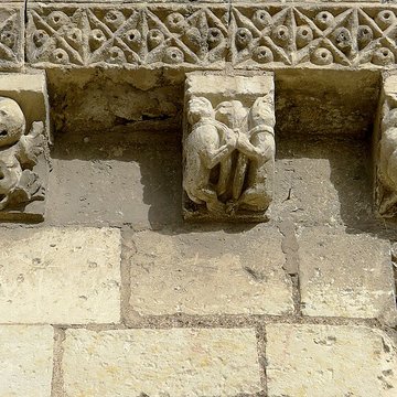 Église Saint-Pierre-et-Saint-Romain de Savennières