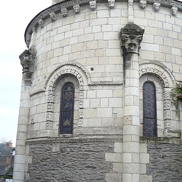 Église Saint-Pierre-et-Saint-Romain de Savennières