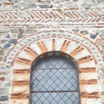 Église Saint-Pierre-et-Saint-Romain de Savennières