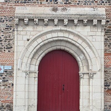 Église Saint-Pierre-et-Saint-Romain de Savennières