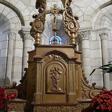Église Saint-Pierre-et-Saint-Romain de Savennières