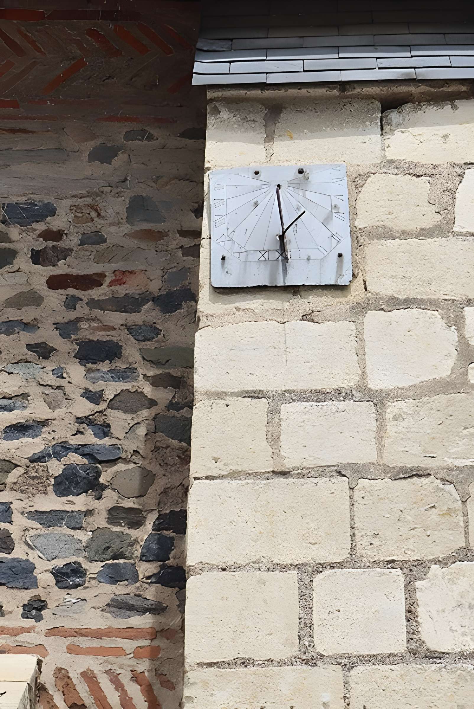 Église Saint-Pierre-et-Saint-Romain de Savennières