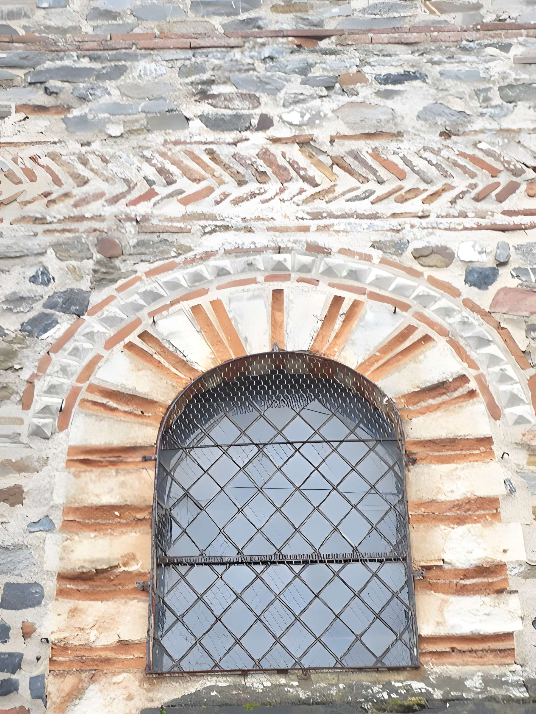Église Saint-Pierre-et-Saint-Romain de Savennières