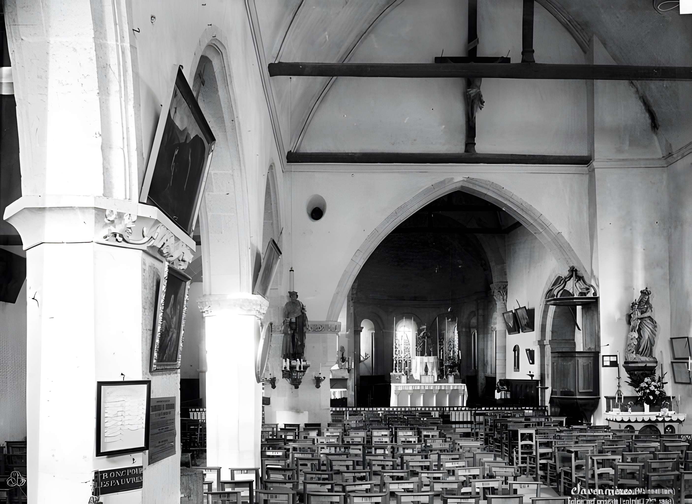 Église Saint-Pierre-et-Saint-Romain de Savennières