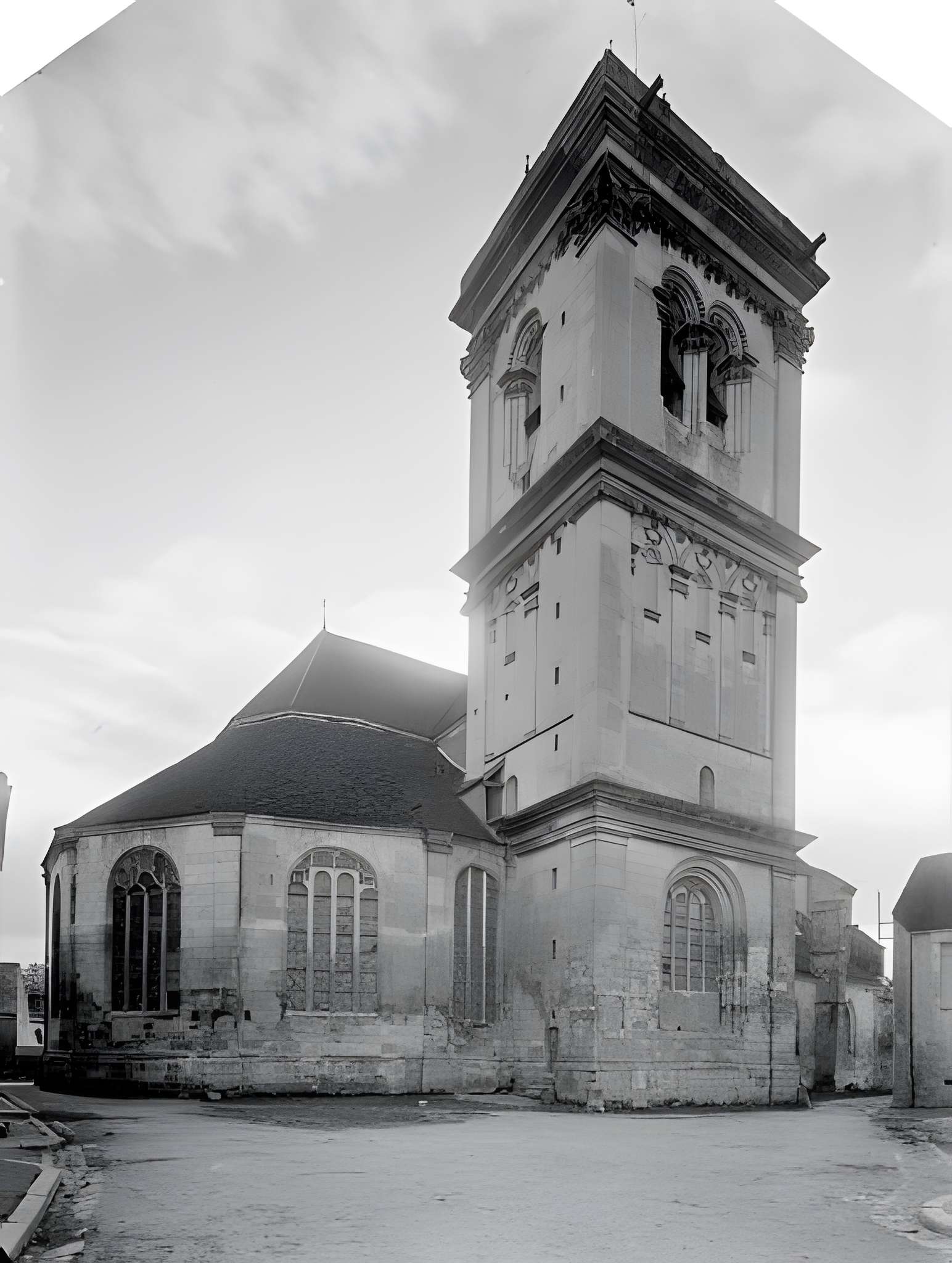 Église Saint-Pierre-Saint-Paul de Cravant