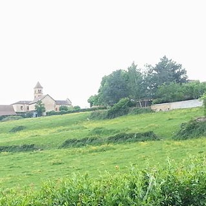 Photo de Église Saint-Pierre-Saint-Paul de Montceaux-lÉtoile