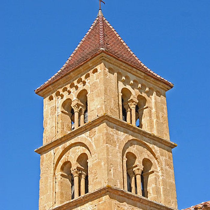 Photo de Église Saint-Pierre-Saint-Paul de Montceaux-lÉtoile