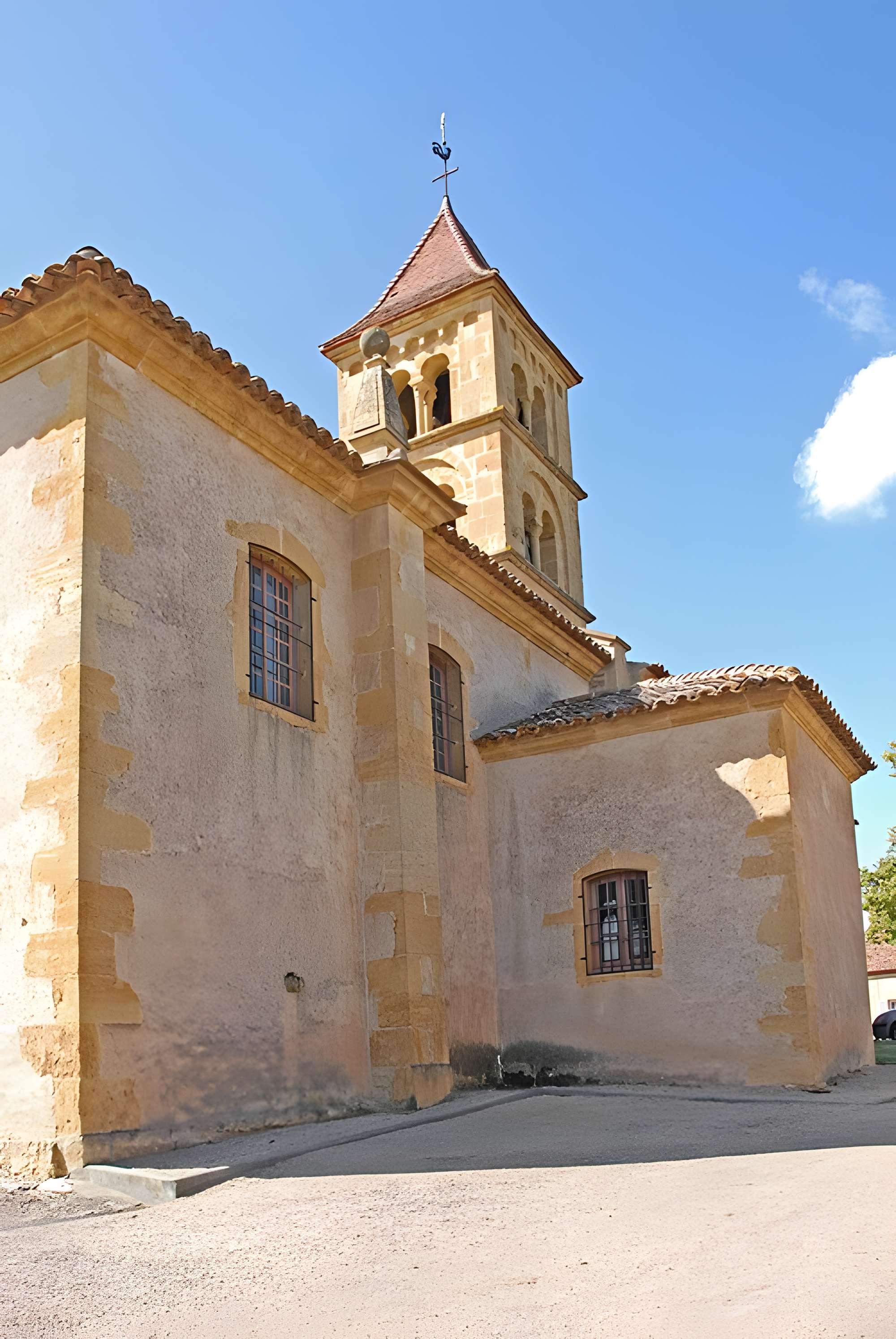 Église Saint-Pierre-Saint-Paul de Montceaux-l'Étoile