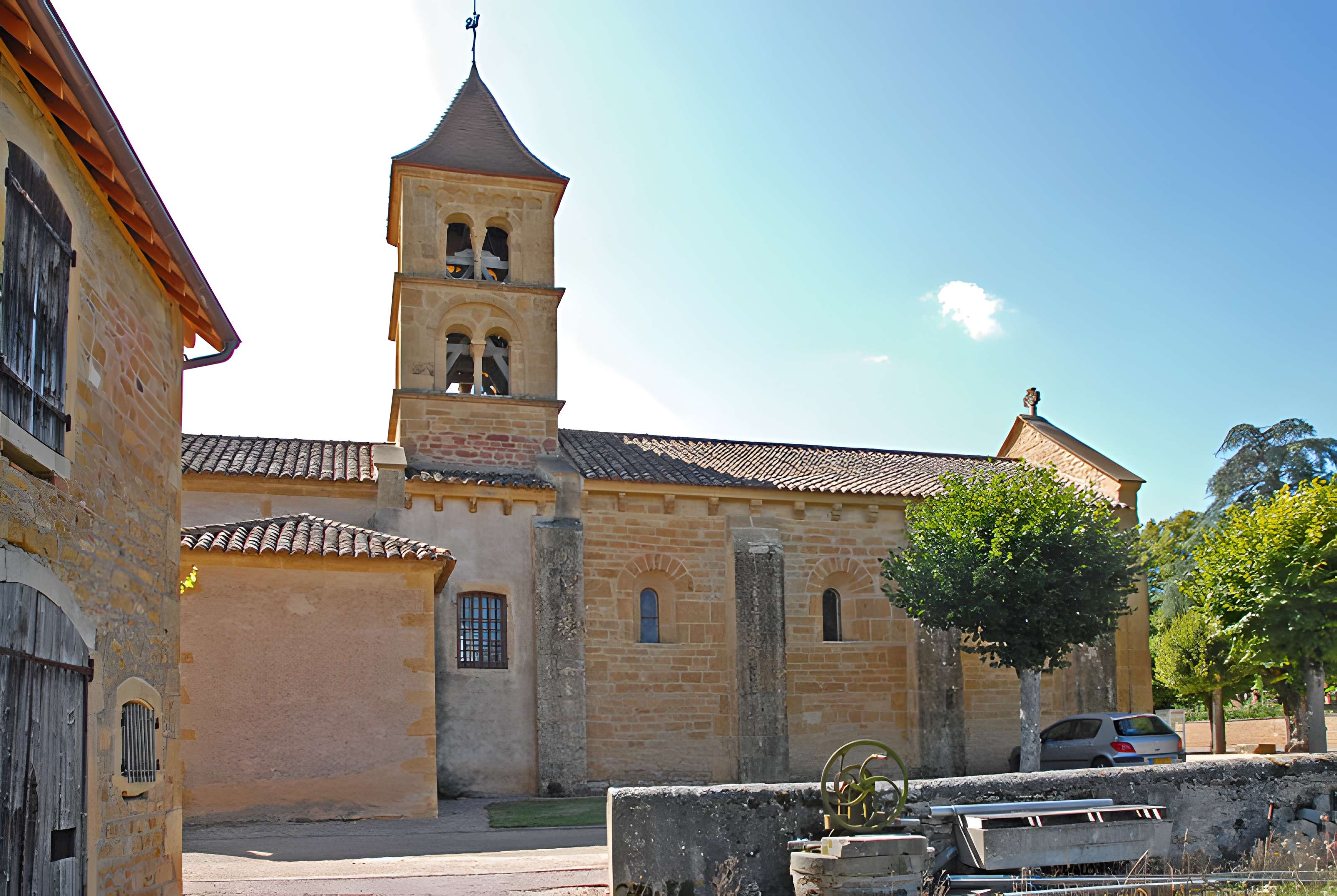 Église Saint-Pierre-Saint-Paul de Montceaux-l'Étoile