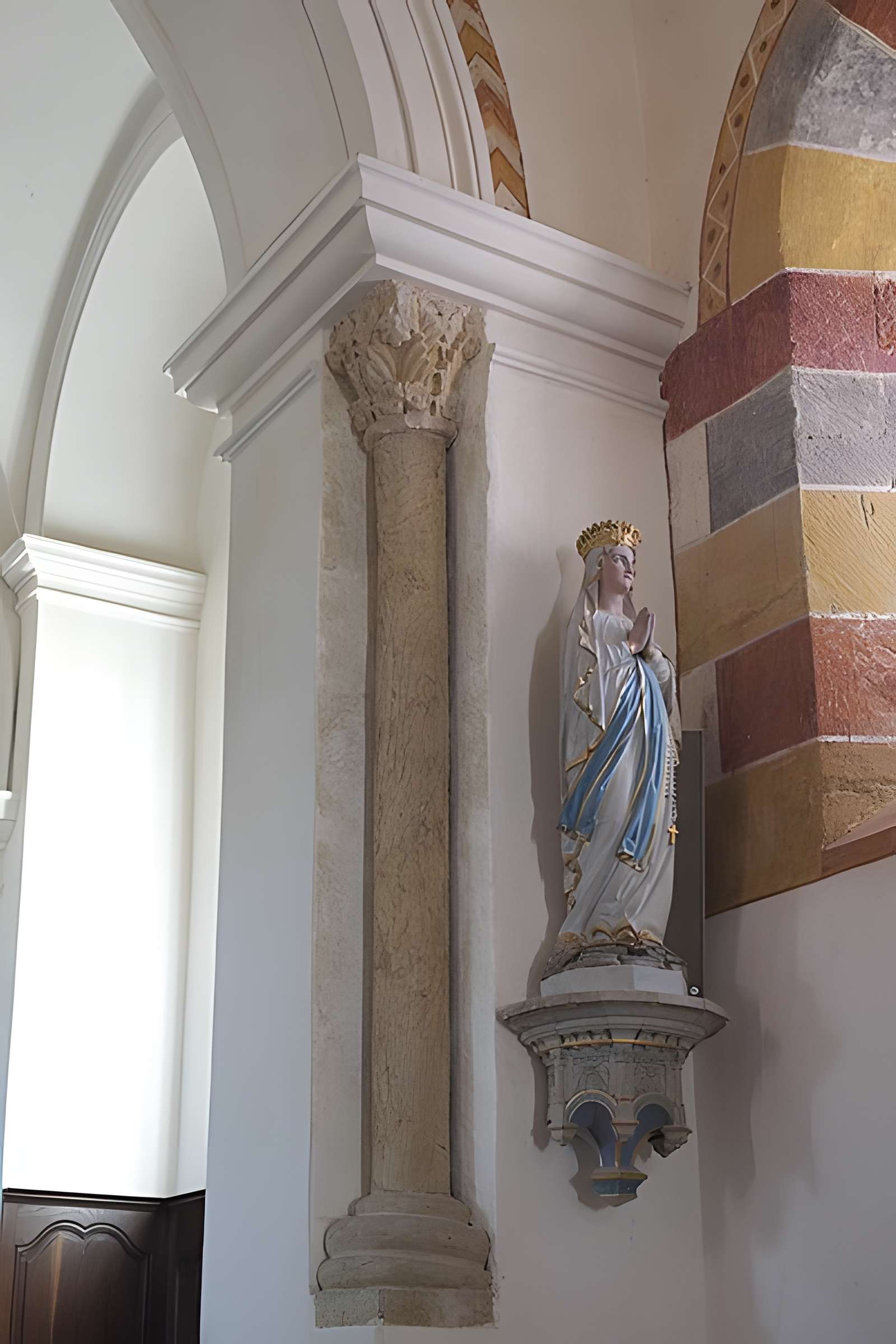 Église Saint-Pierre-Saint-Paul de Montceaux-l'Étoile