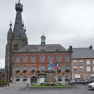 Église Saint-Pierre-Saint-Paul de Solre-le-Château